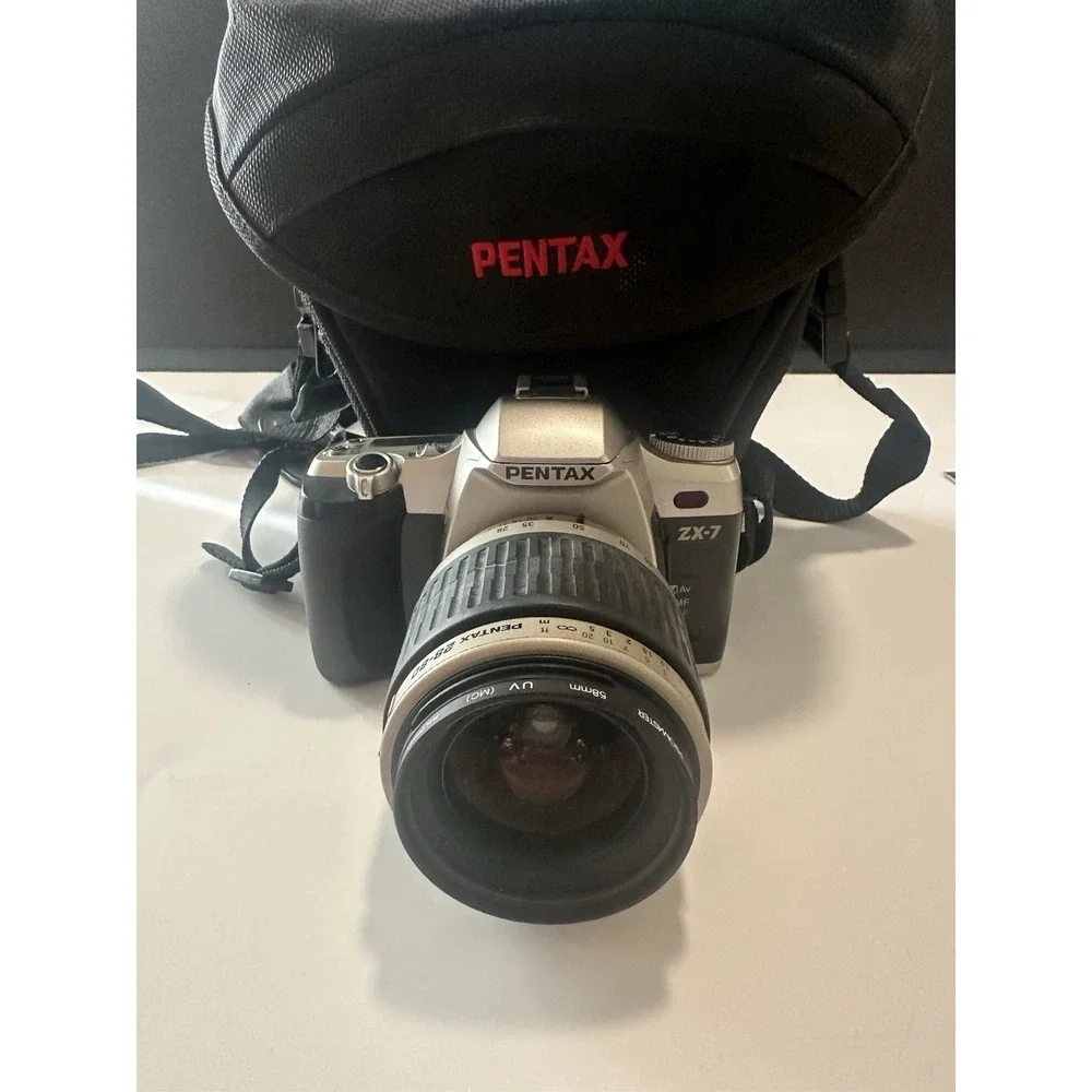 Pentax ZX-7 35mm film camera with promaster 58MM & Case UNTESTED